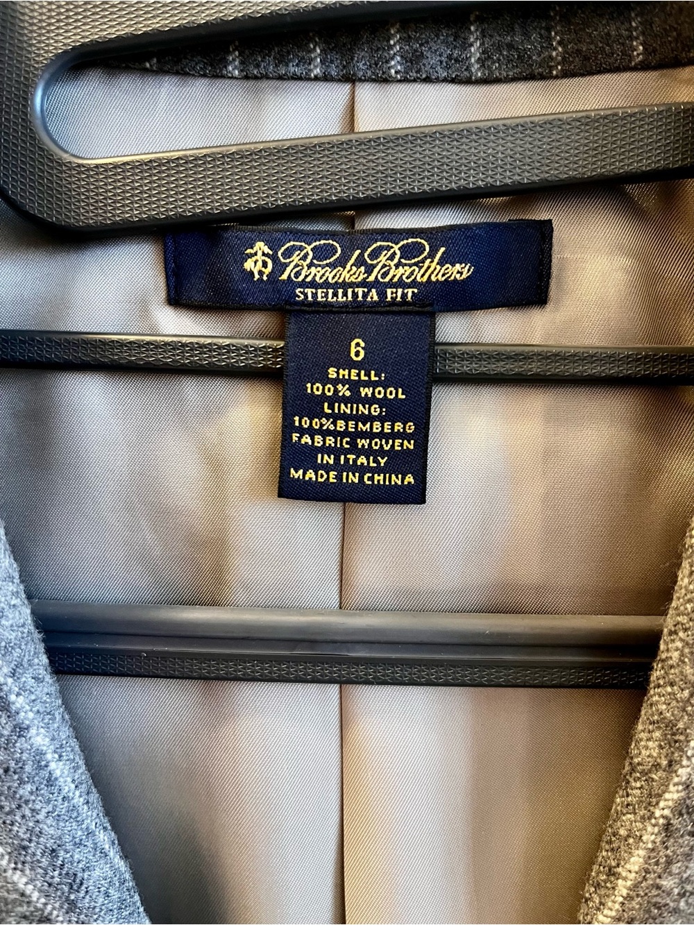 Brooks Brothers 100% wool blazer- Stellita Fit - Picture 7 of 7